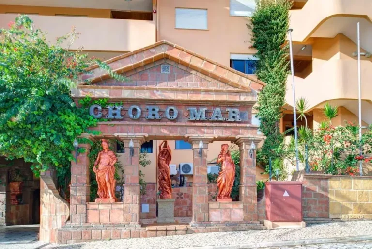 Portugal: Albufeira, Algarve Family Of 3 In June – 7 Nights from £373pp