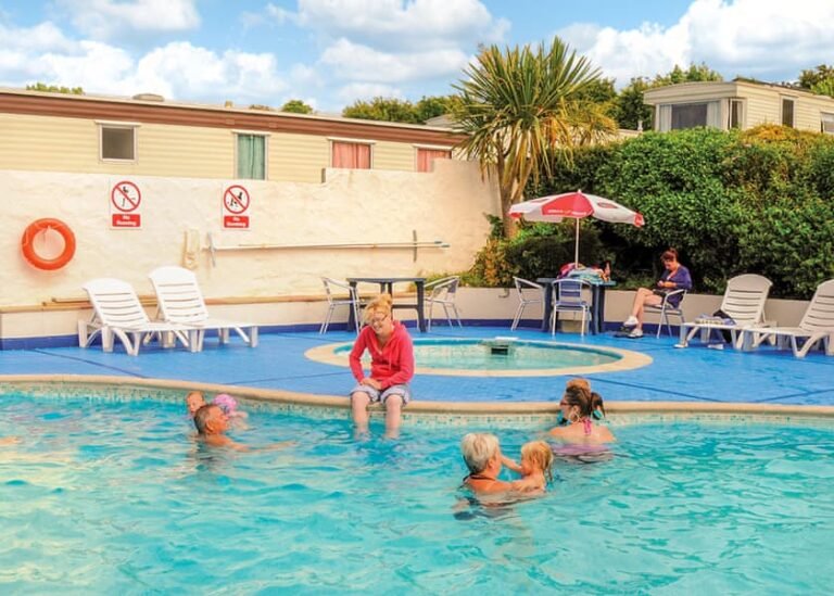 UK: Fishguard Holiday Park – Sleeps 4 – 7 Nights From £489