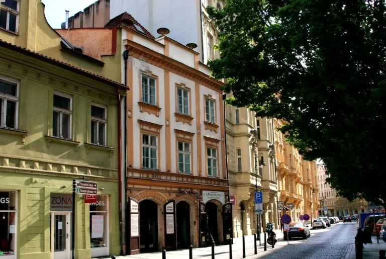Czech Republic: PRAGUE CHRISTMAS CITY BREAK – 4 NIGHTS